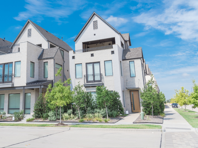 How to Maximize ROI on Your Dallas, TX, Rental Property with Real Estate Management